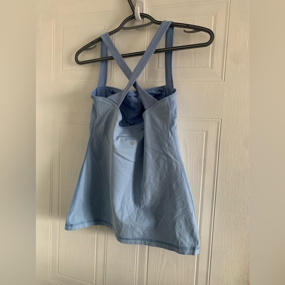2/$30 RARE Lululemon Size 8 Tank Top Wide Strap Racerback  Blue Cut & Sew - Picture 2 of 6